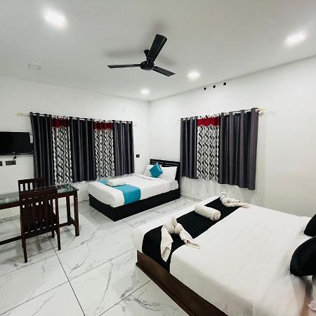 The Mountcourt Hotel Munnar Kültér fotó