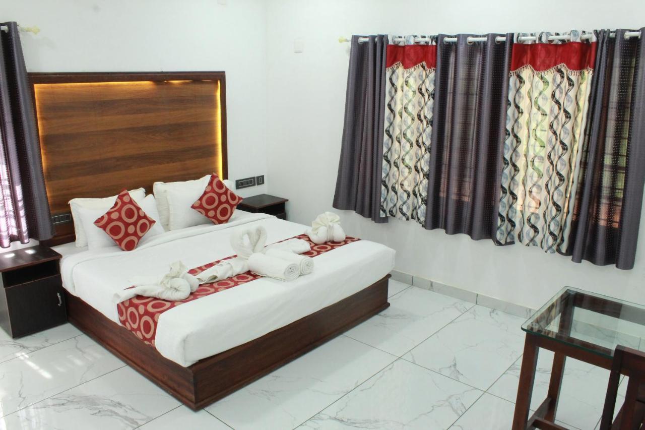 The Mountcourt Hotel Munnar Kültér fotó