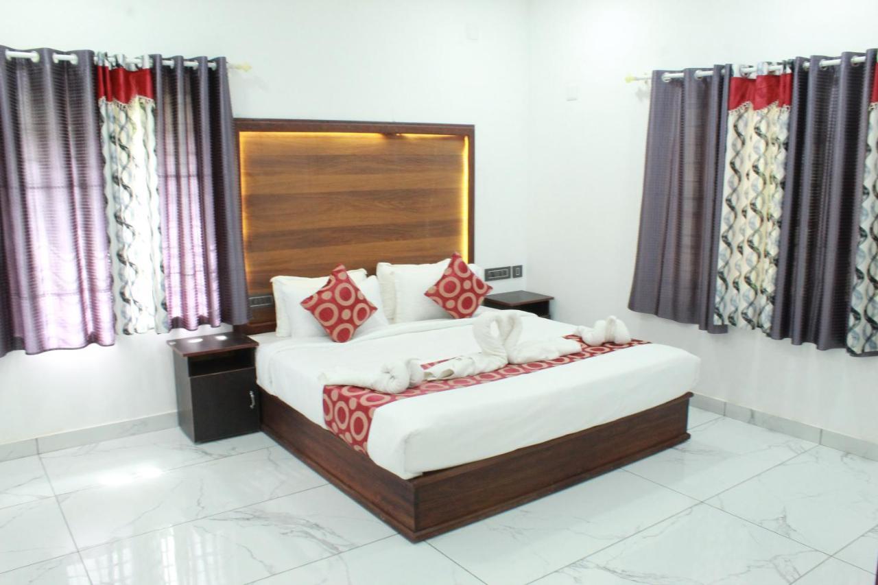 The Mountcourt Hotel Munnar Kültér fotó