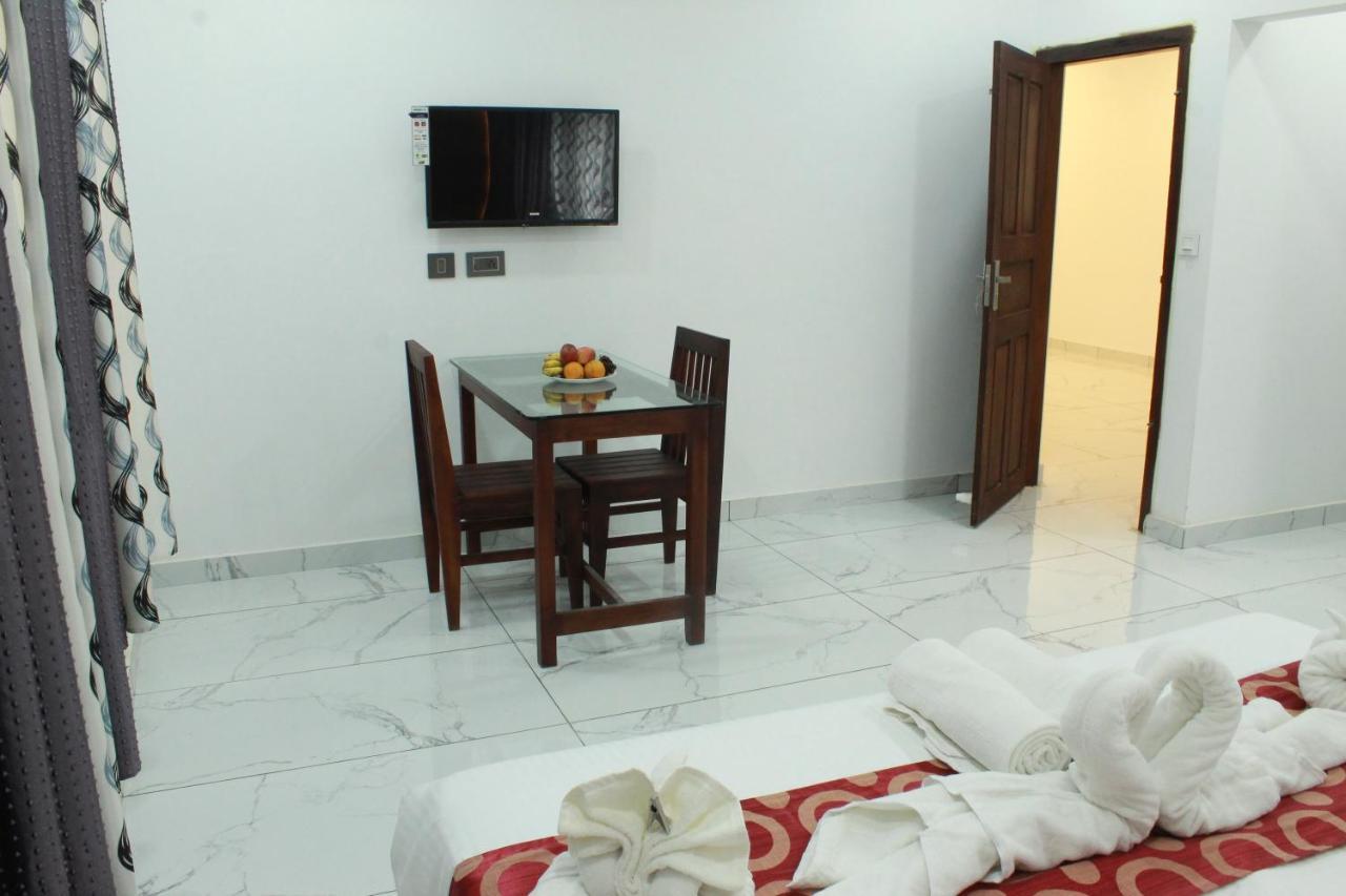 The Mountcourt Hotel Munnar Kültér fotó