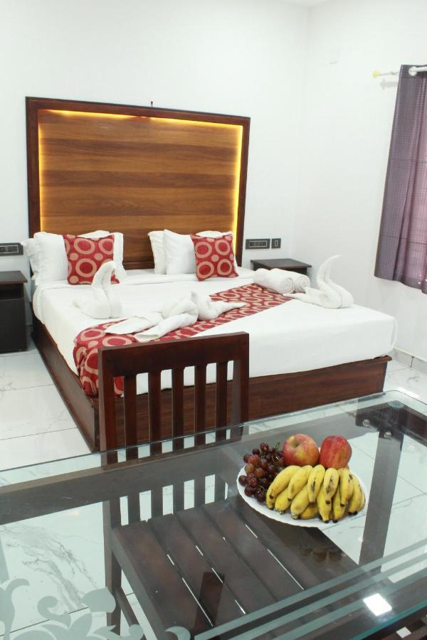The Mountcourt Hotel Munnar Kültér fotó