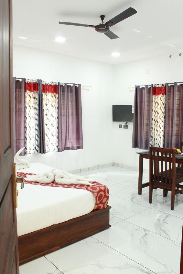 The Mountcourt Hotel Munnar Kültér fotó