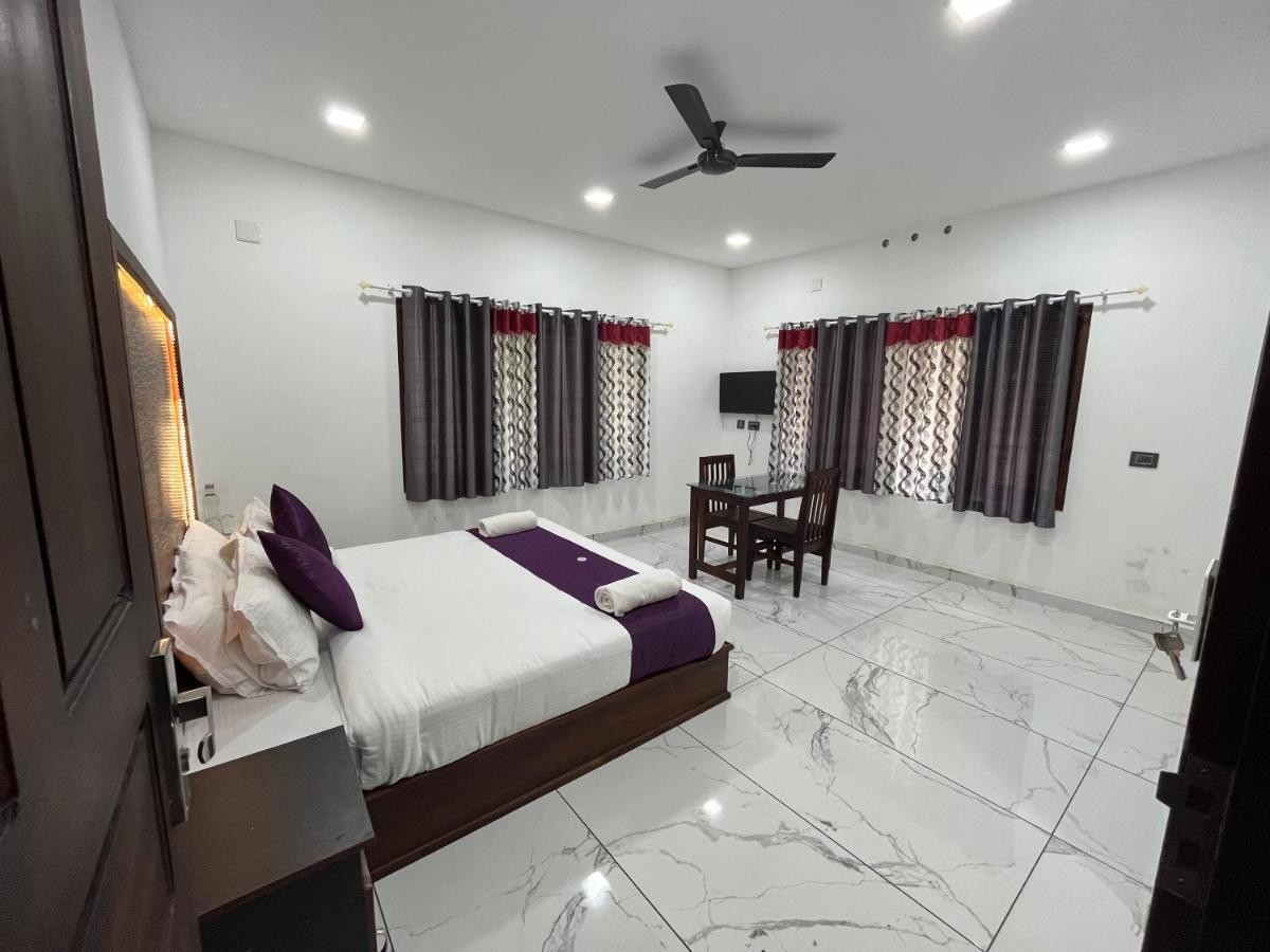 The Mountcourt Hotel Munnar Kültér fotó